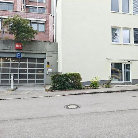 The Big Muenster Fuer Bis Zu 12, Whirlpool, Sauna, Zentral, Tischfussball, Balkon, Gasgrill Ulm Exterior foto