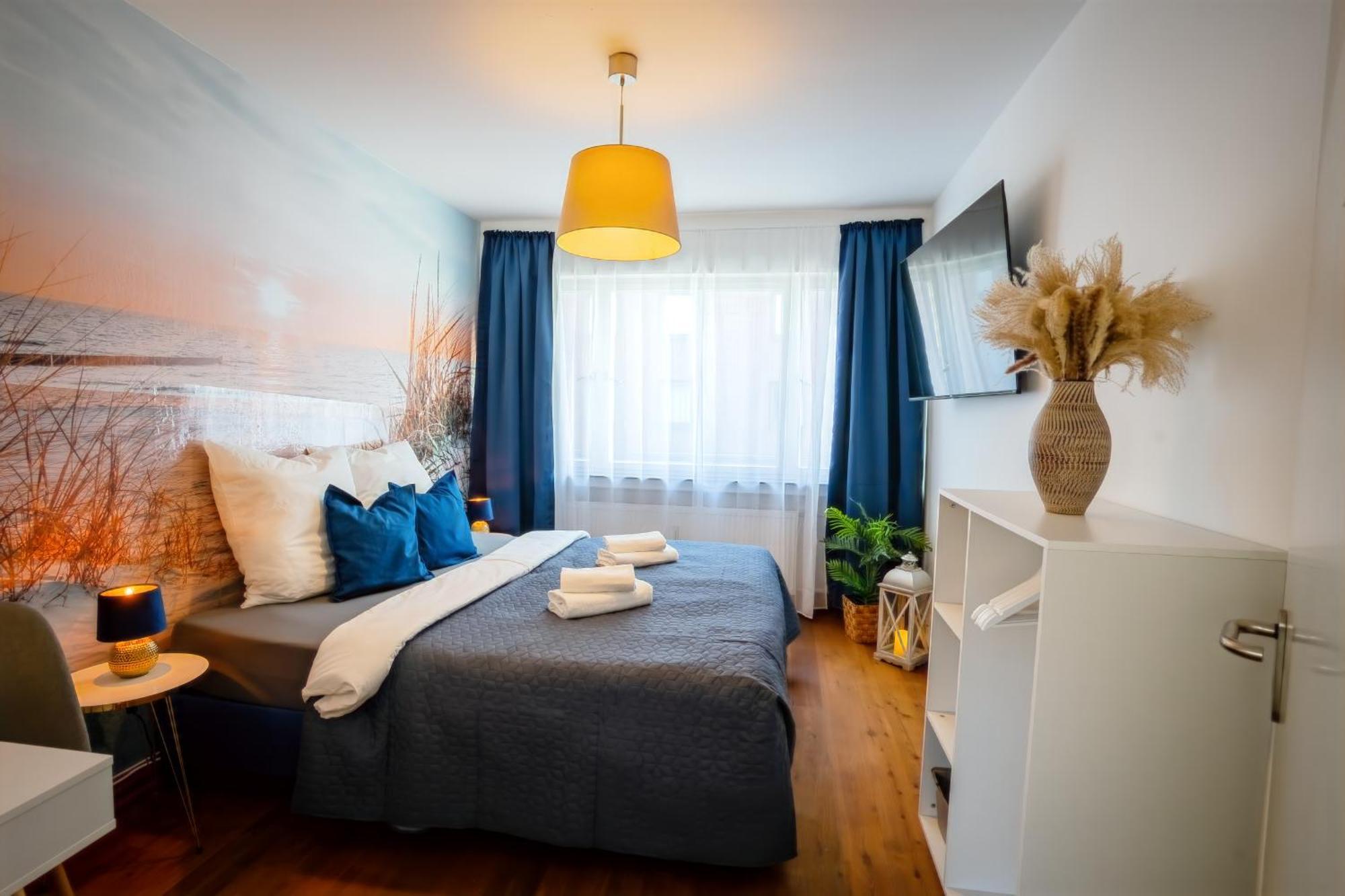 The Big Muenster Fuer Bis Zu 12, Whirlpool, Sauna, Zentral, Tischfussball, Balkon, Gasgrill Ulm Exterior foto