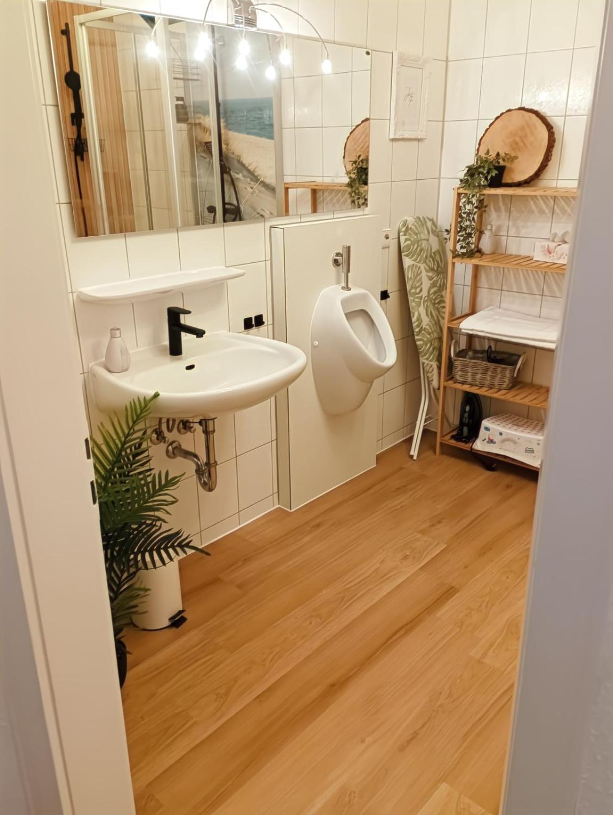 The Big Muenster Fuer Bis Zu 12, Whirlpool, Sauna, Zentral, Tischfussball, Balkon, Gasgrill Ulm Exterior foto